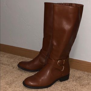 Bass-Jordan Brown Boots with Buckle